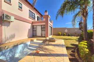 6 Bedroom Property for Sale in Parkrand Gauteng