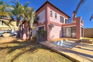 6 Bedroom Property for Sale in Parkrand Gauteng