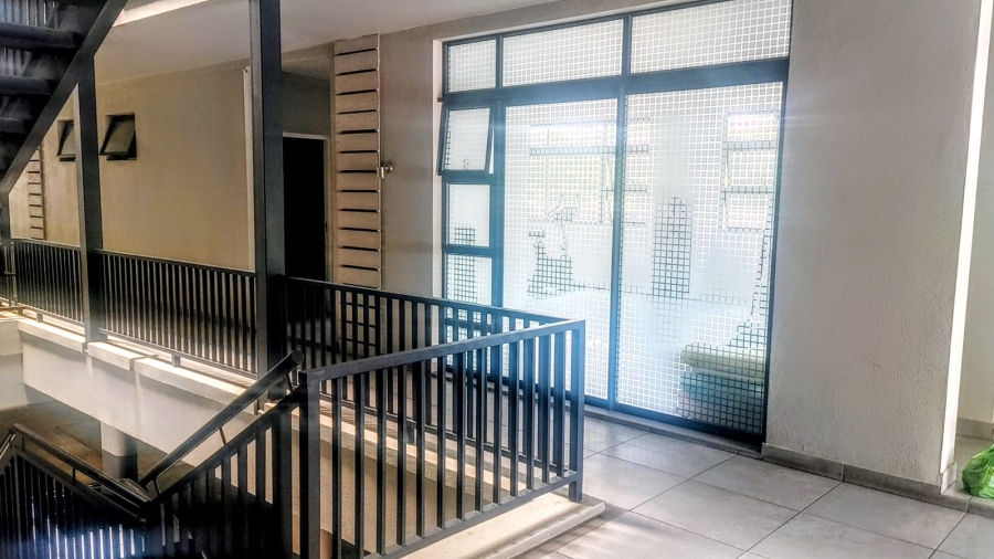 To Let 2 Bedroom Property for Rent in Edenburg Gauteng