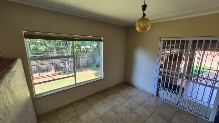 4 Bedroom Property for Sale in Hennopspark Gauteng