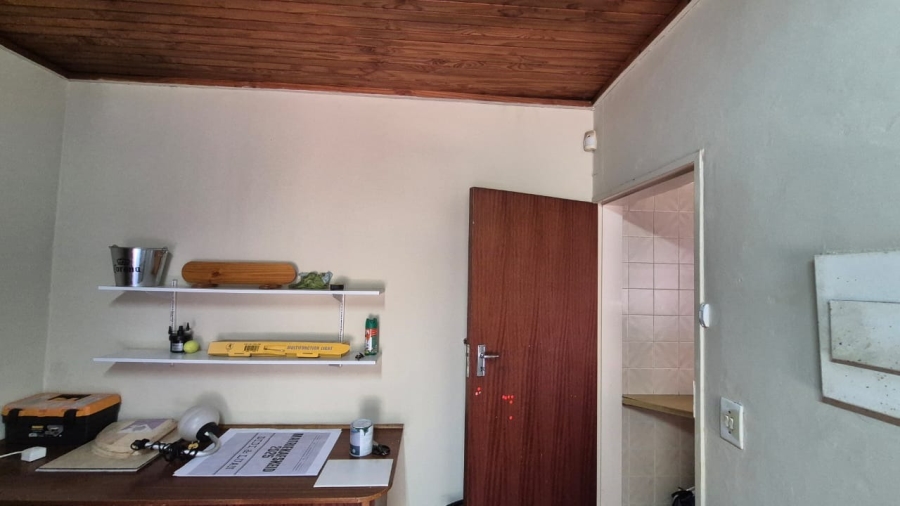 4 Bedroom Property for Sale in Hennopspark Gauteng