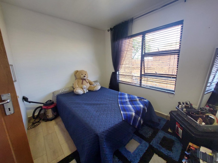 3 Bedroom Property for Sale in Noordheuwel Gauteng