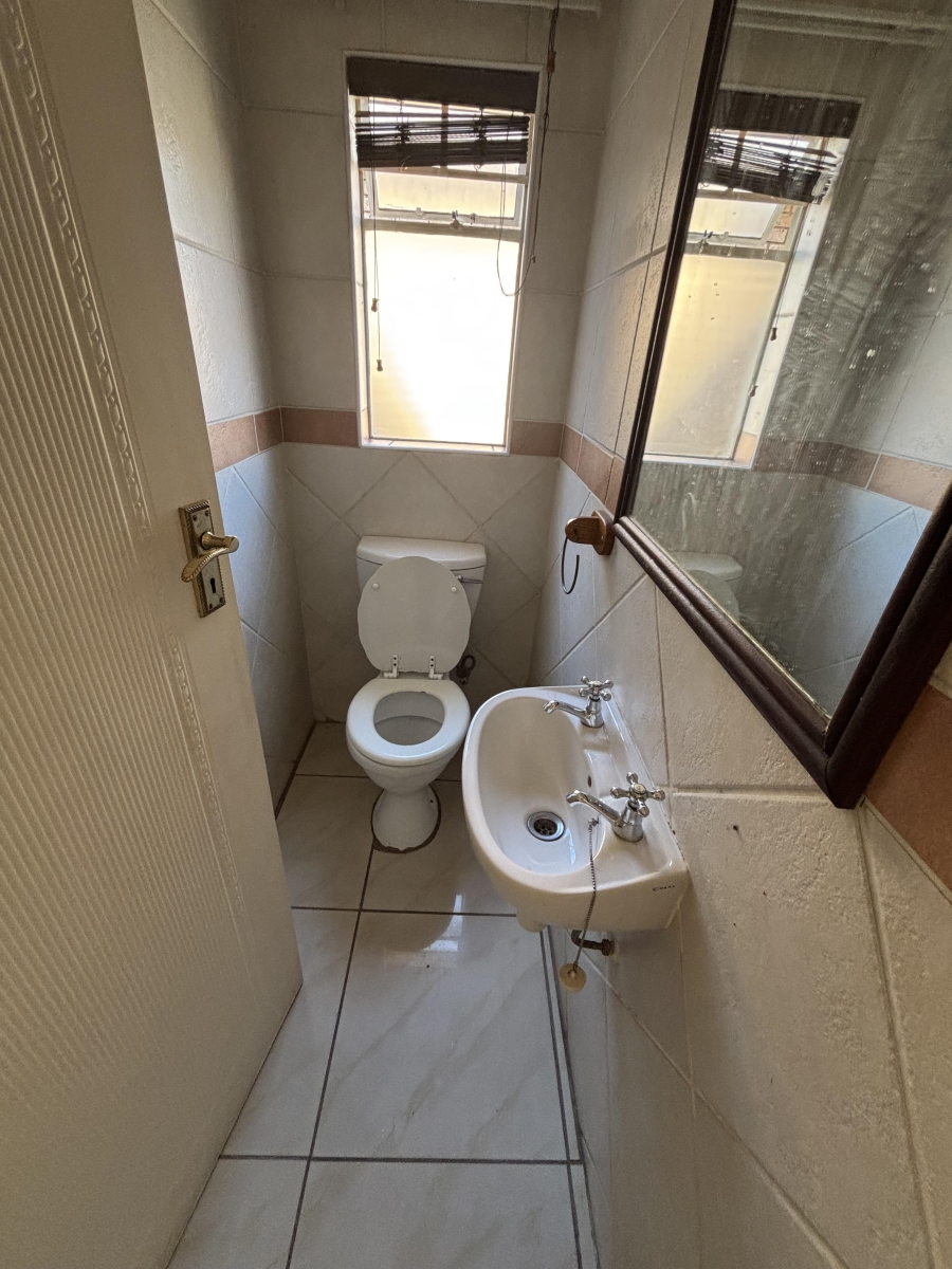 To Let 3 Bedroom Property for Rent in Equestria Gauteng