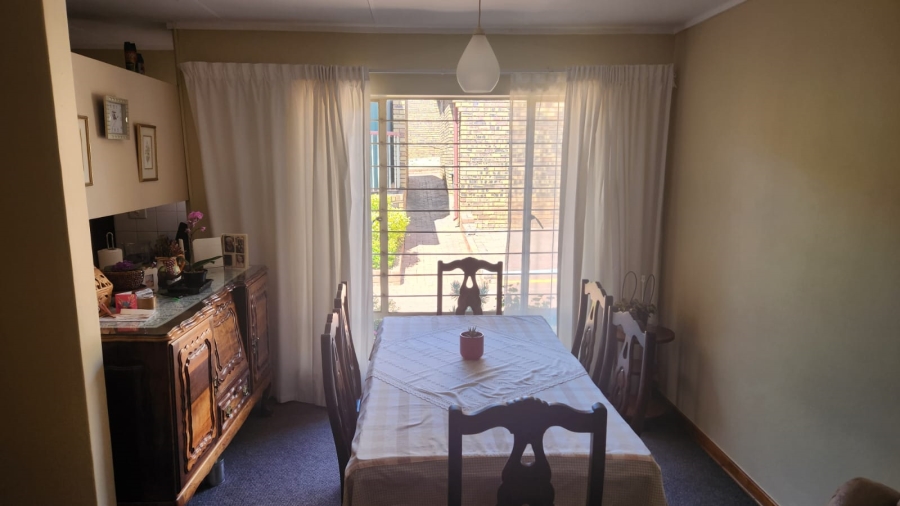 2 Bedroom Property for Sale in Amandasig Gauteng