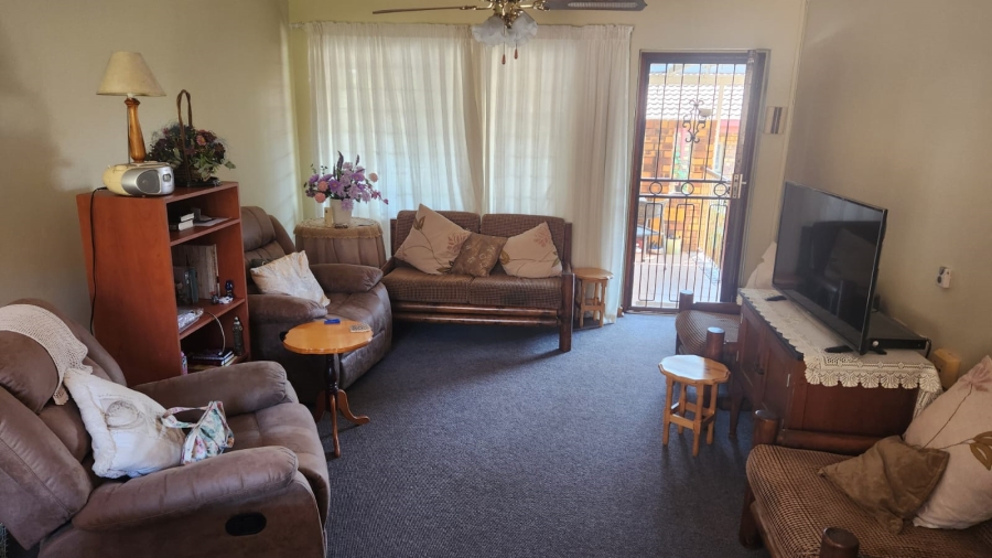 2 Bedroom Property for Sale in Amandasig Gauteng