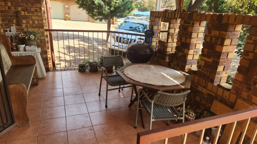2 Bedroom Property for Sale in Amandasig Gauteng
