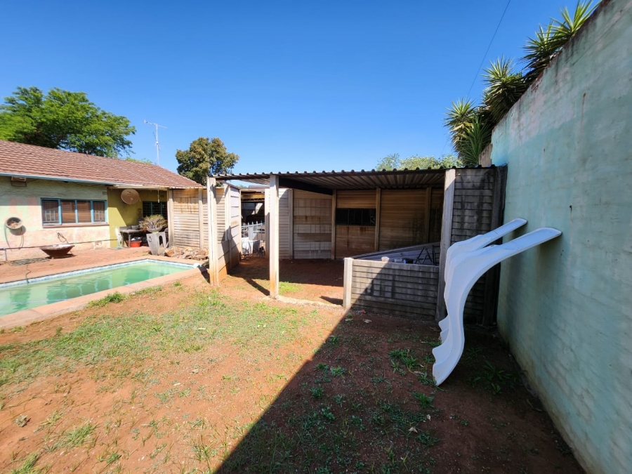 3 Bedroom Property for Sale in Vanderbijlpark CW 2 Gauteng