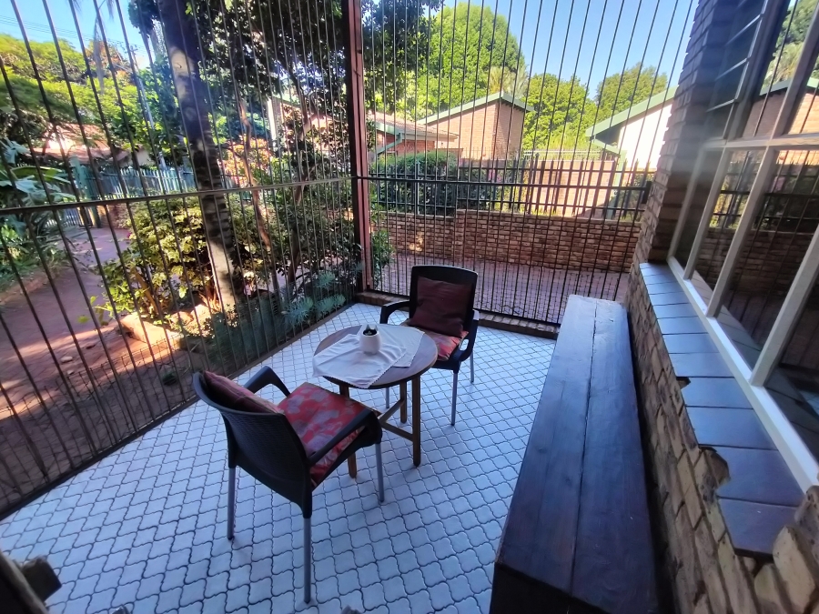 4 Bedroom Property for Sale in Florauna Gauteng