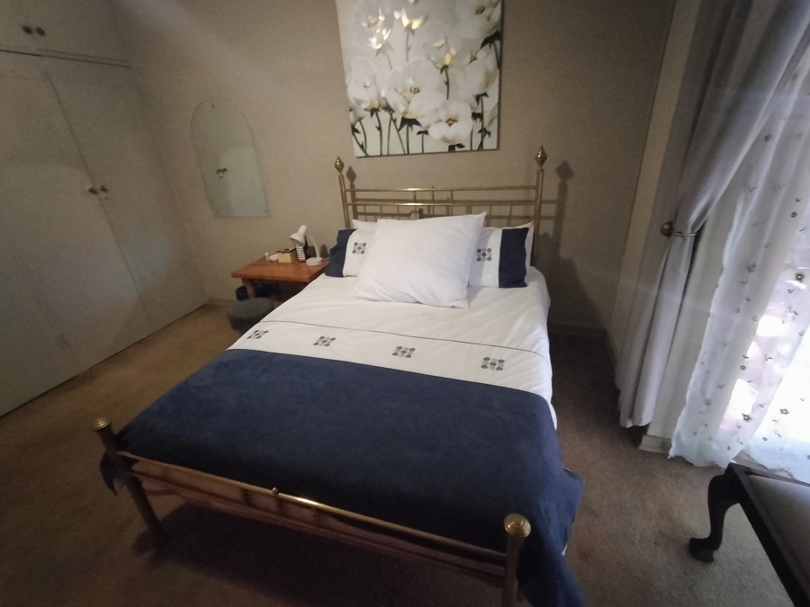 4 Bedroom Property for Sale in Florauna Gauteng