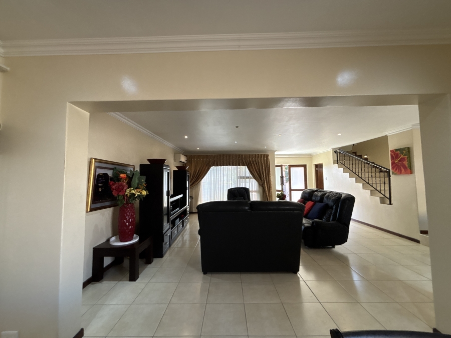 4 Bedroom Property for Sale in Parkrand Gauteng