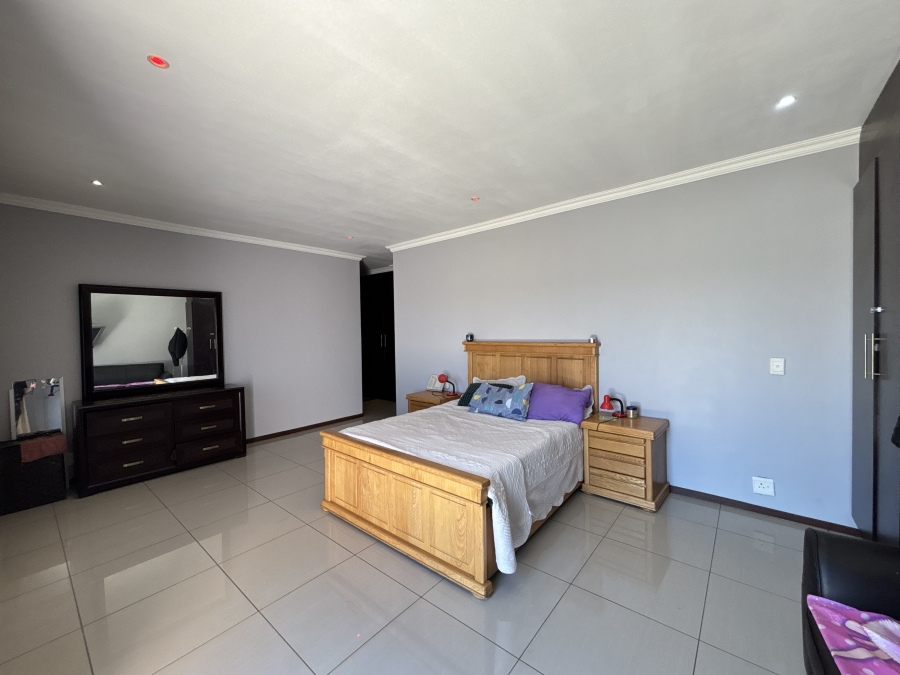 4 Bedroom Property for Sale in Parkrand Gauteng