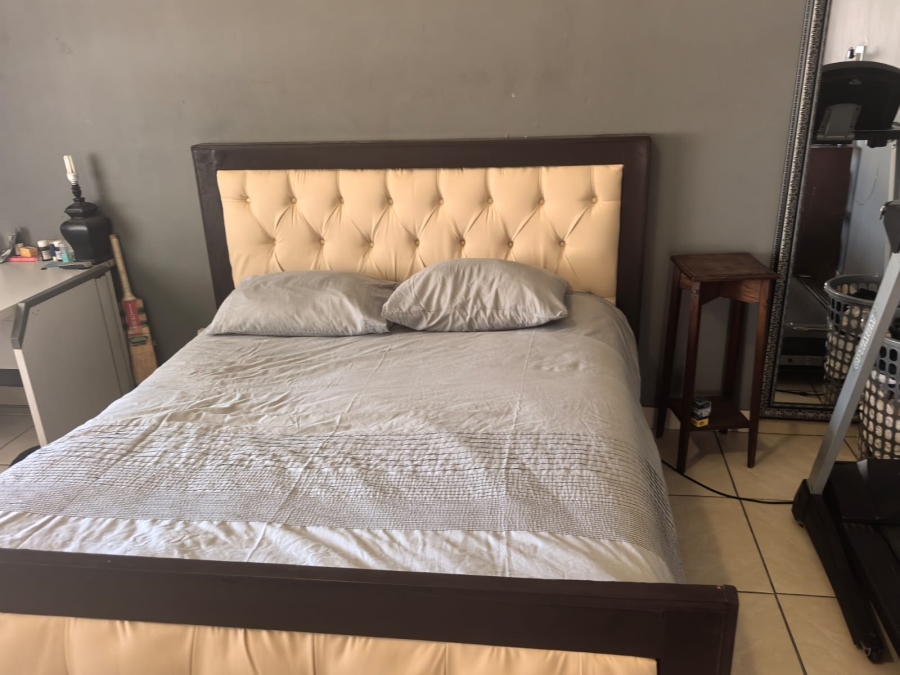 3 Bedroom Property for Sale in Roodepoort North Gauteng