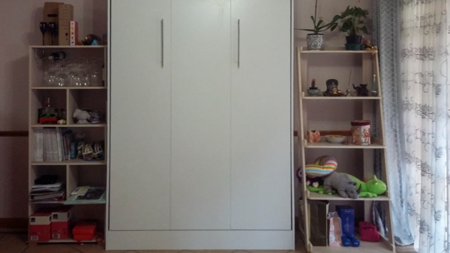 1 Bedroom Property for Sale in Carlswald Gauteng