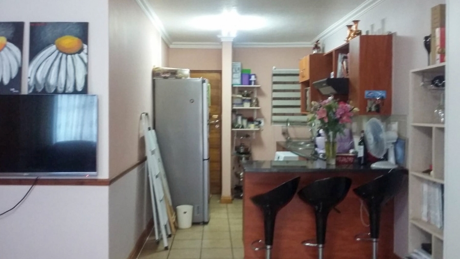 1 Bedroom Property for Sale in Carlswald Gauteng