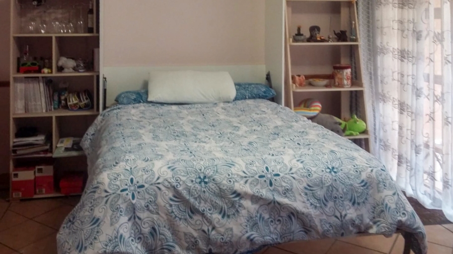1 Bedroom Property for Sale in Carlswald Gauteng
