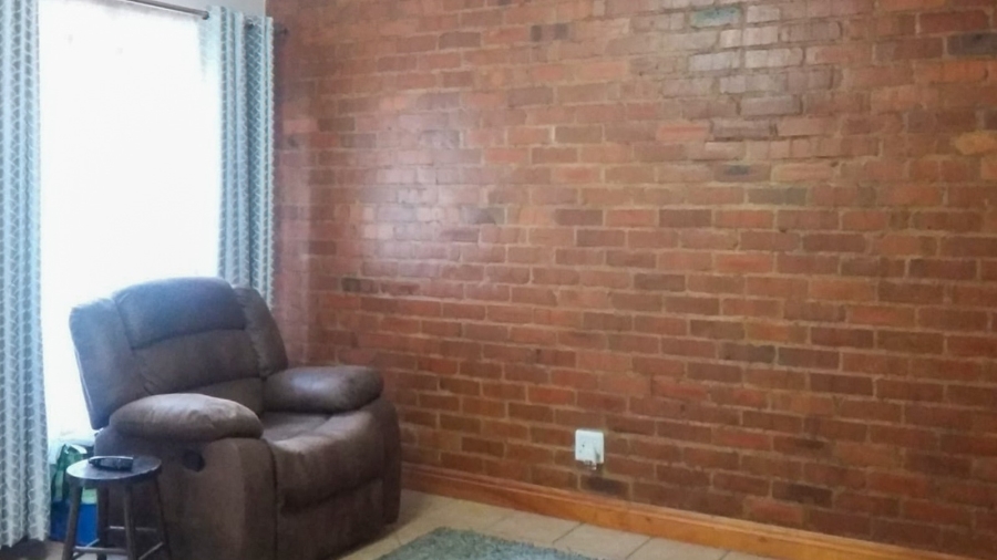 1 Bedroom Property for Sale in Carlswald Gauteng