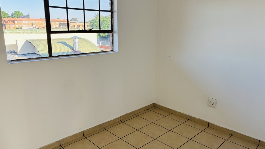 To Let 2 Bedroom Property for Rent in Kempton Park Central Gauteng