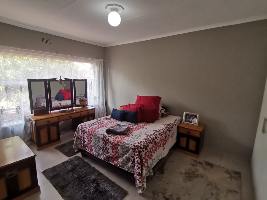 3 Bedroom Property for Sale in Mayberry Park Gauteng