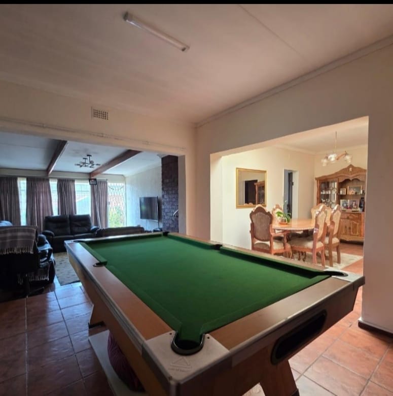 4 Bedroom Property for Sale in Vanderbijlpark SE 1 Gauteng