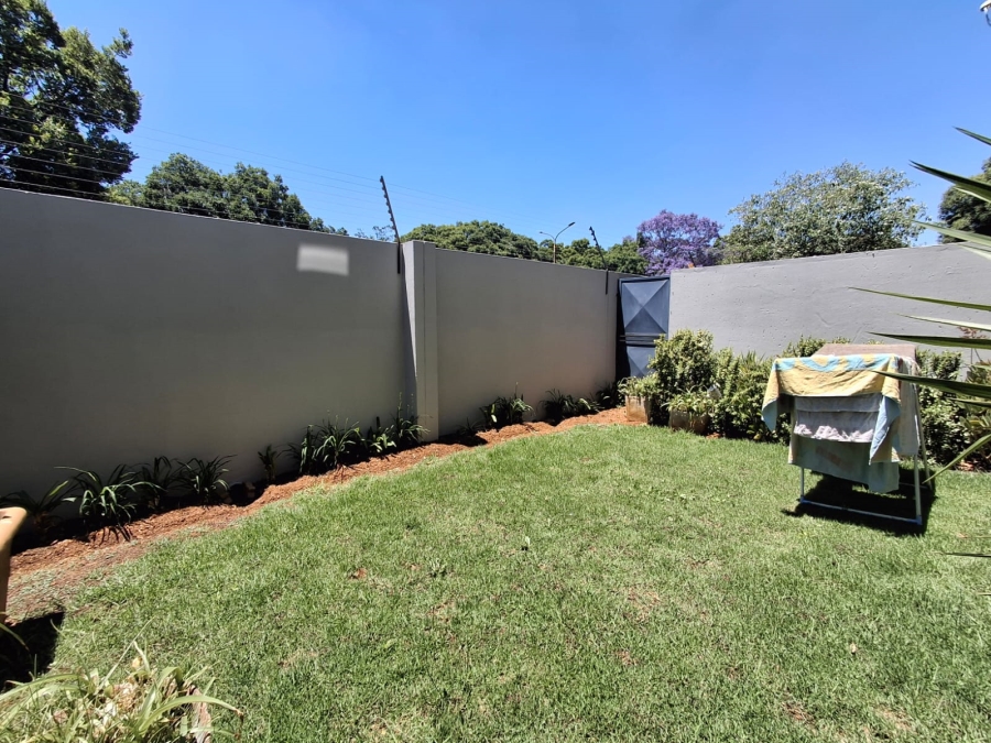 2 Bedroom Property for Sale in Hurlyvale Gauteng