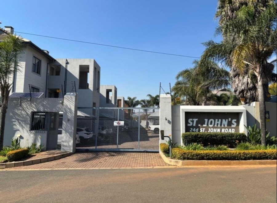2 Bedroom Property for Sale in Hurlyvale Gauteng