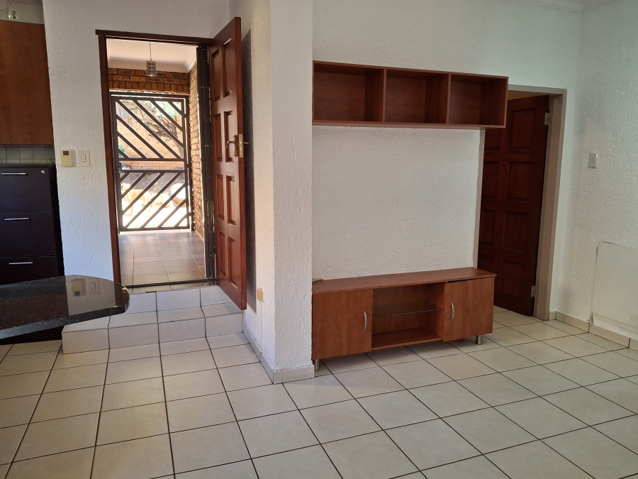 7 Bedroom Property for Sale in Meyersdal Gauteng