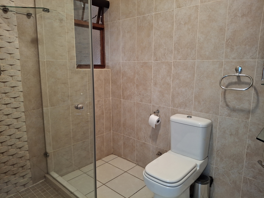 7 Bedroom Property for Sale in Meyersdal Gauteng