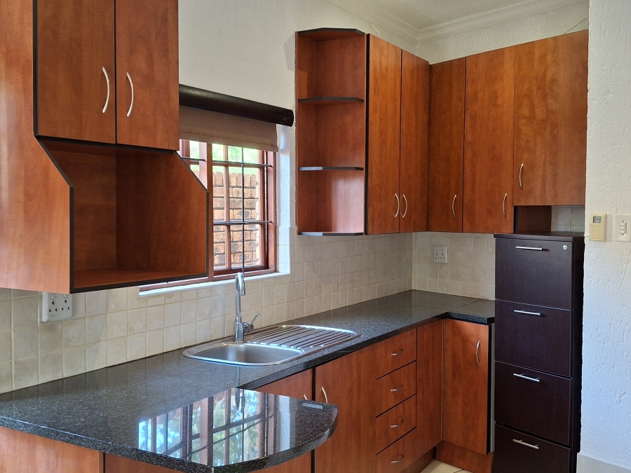 7 Bedroom Property for Sale in Meyersdal Gauteng