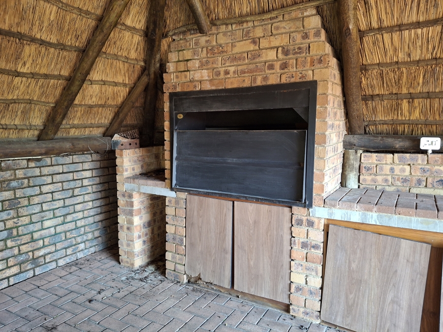 7 Bedroom Property for Sale in Meyersdal Gauteng