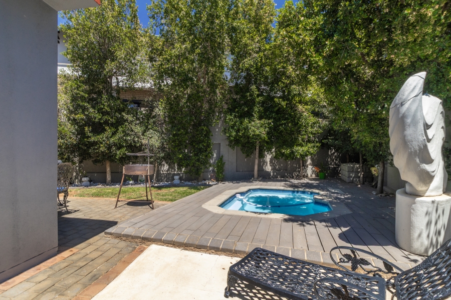 3 Bedroom Property for Sale in Olympus AH Gauteng