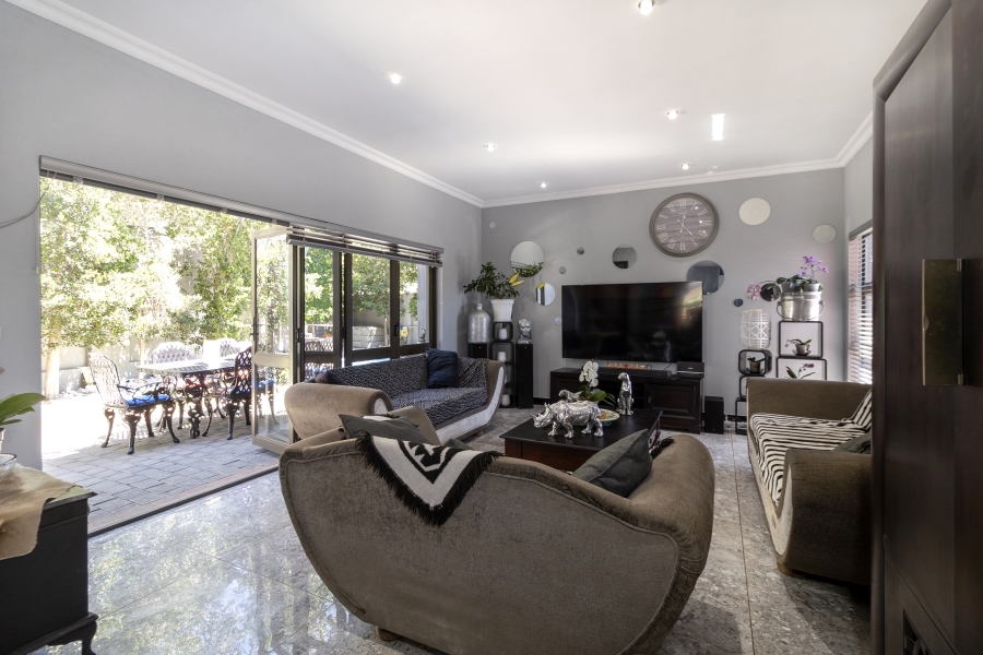 3 Bedroom Property for Sale in Olympus AH Gauteng