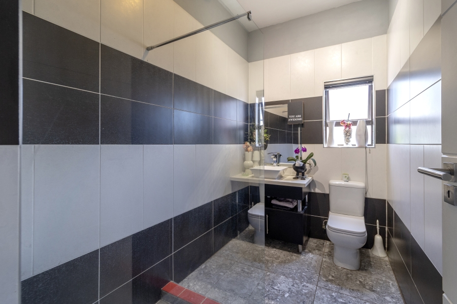 3 Bedroom Property for Sale in Olympus AH Gauteng
