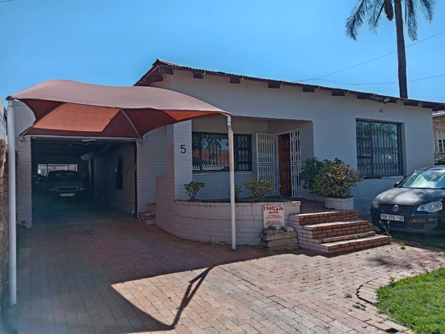 3 Bedroom Property for Sale in Roodepoort North Gauteng