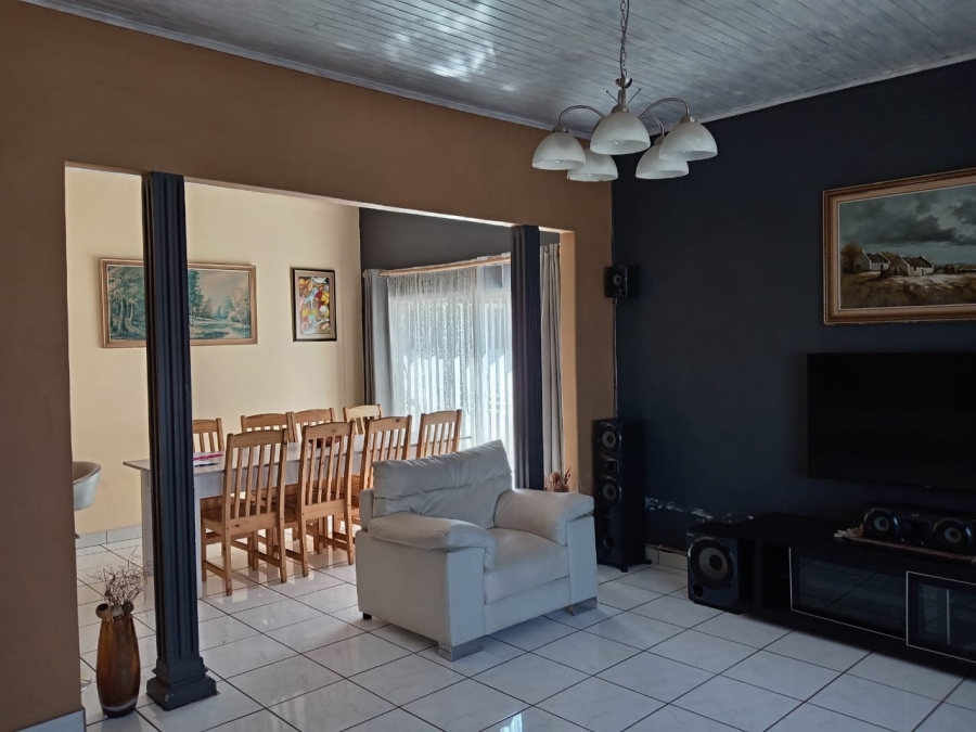 3 Bedroom Property for Sale in Roodepoort North Gauteng