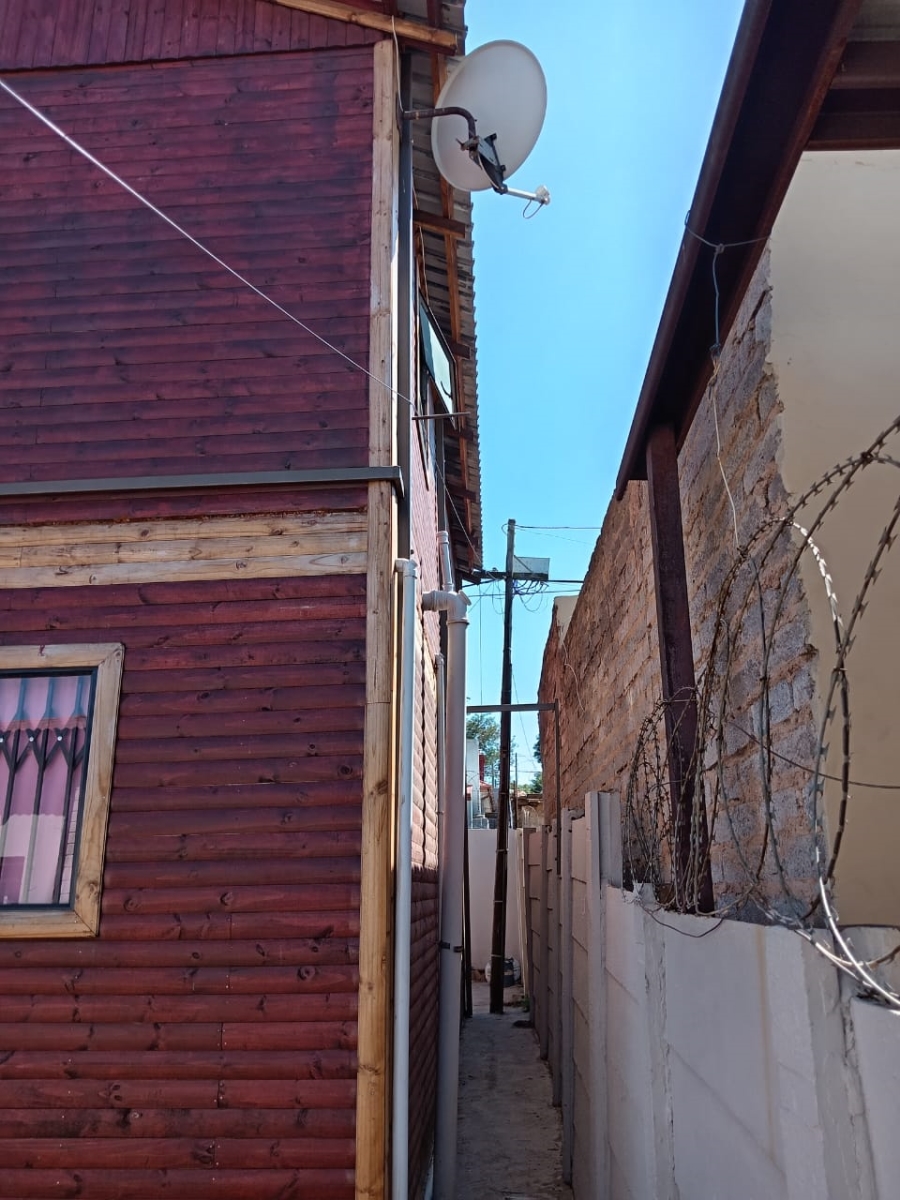 3 Bedroom Property for Sale in Roodepoort North Gauteng