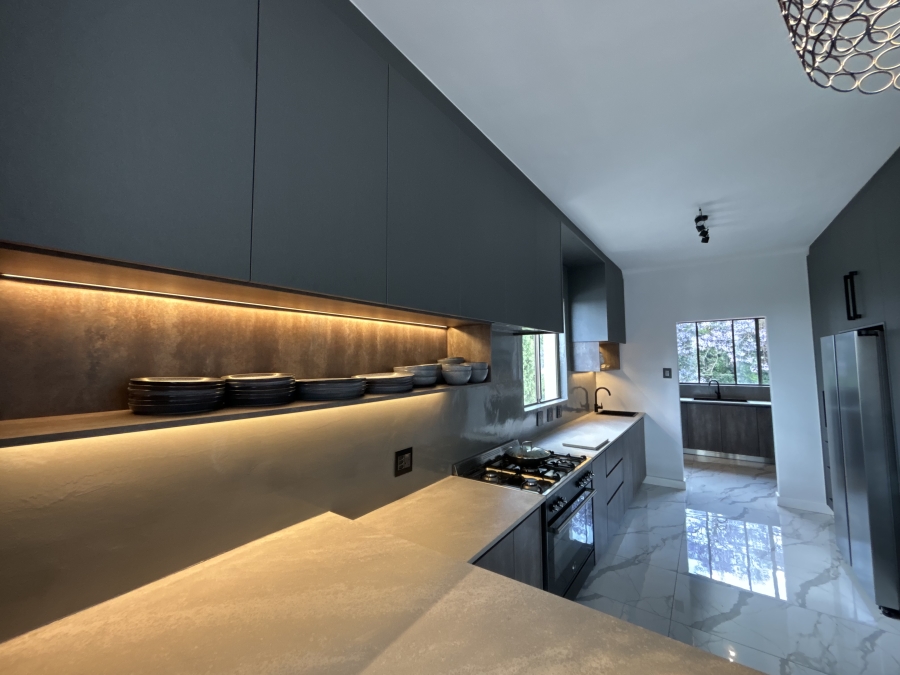 4 Bedroom Property for Sale in Illovo Gauteng