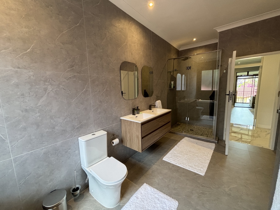 4 Bedroom Property for Sale in Illovo Gauteng