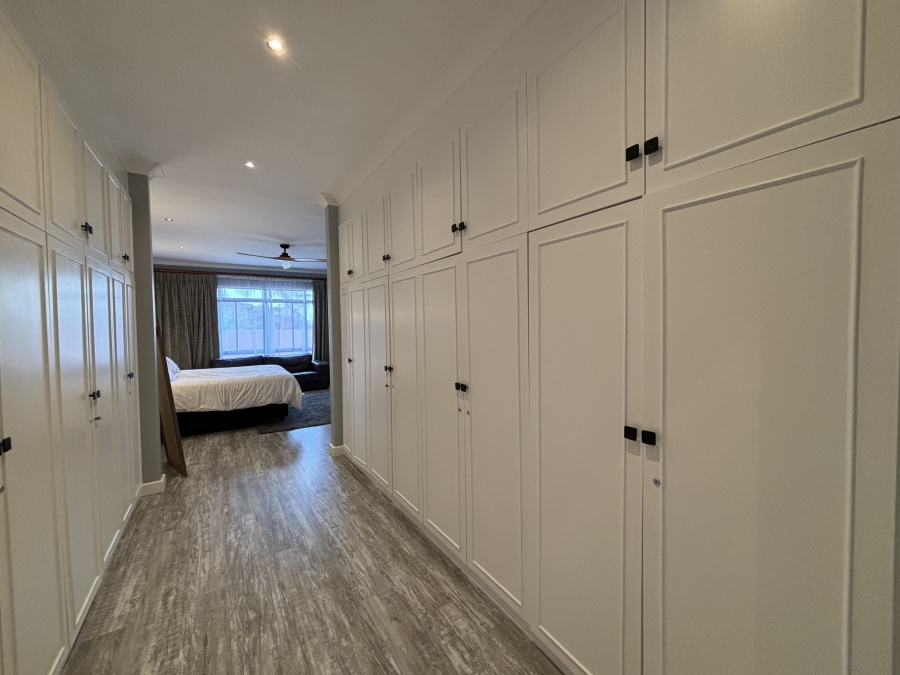 4 Bedroom Property for Sale in Illovo Gauteng