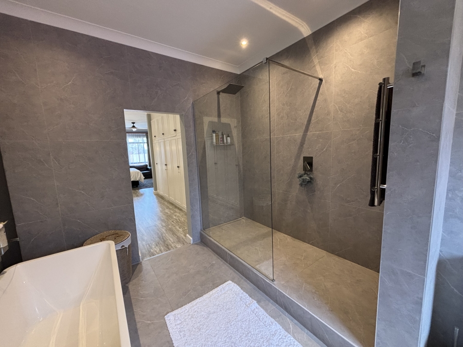 4 Bedroom Property for Sale in Illovo Gauteng