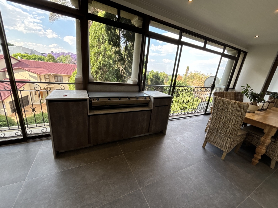 4 Bedroom Property for Sale in Illovo Gauteng