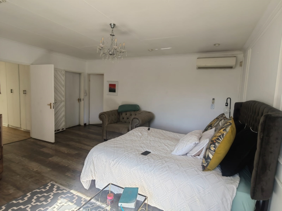 3 Bedroom Property for Sale in Little Falls Gauteng