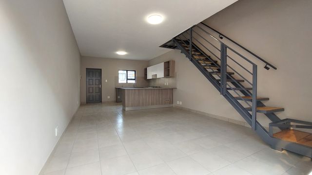 2 Bedroom Property for Sale in Lyttelton Manor Gauteng