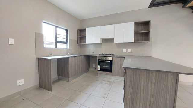 2 Bedroom Property for Sale in Lyttelton Manor Gauteng