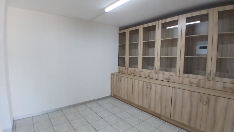 Commercial Property for Sale in Clubview Gauteng