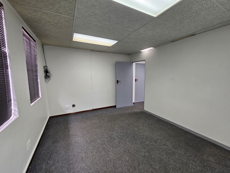 To Let commercial Property for Rent in Die Hoewes Gauteng