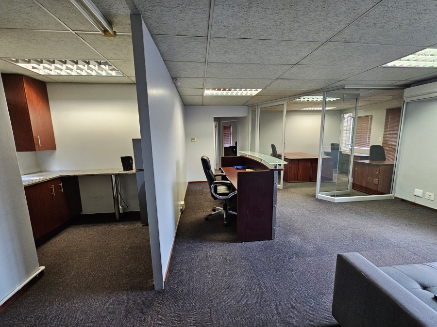To Let commercial Property for Rent in Die Hoewes Gauteng