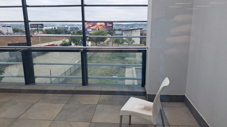To Let commercial Property for Rent in Doringkloof Gauteng