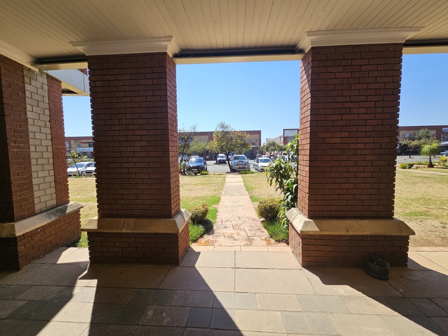 To Let commercial Property for Rent in Rooihuiskraal North Gauteng