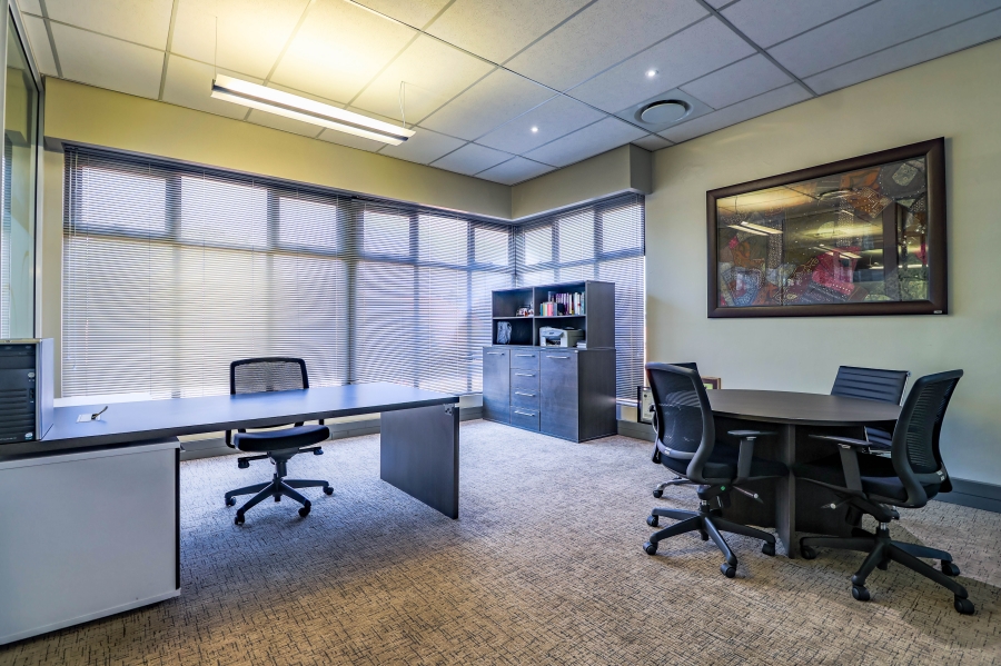 Commercial Property for Sale in Die Hoewes Gauteng