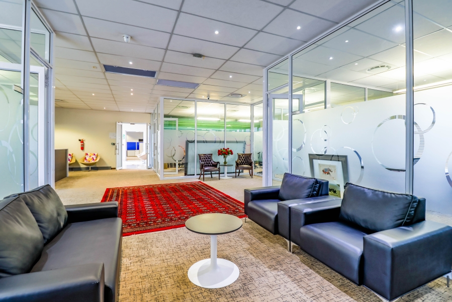 Commercial Property for Sale in Die Hoewes Gauteng